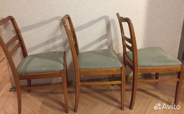 Стулья деревянные, 3 штуки Стулья деревянные, 3 штуки