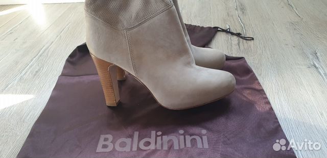 Сапоги замшевые осенние новые Baldinini, р 40