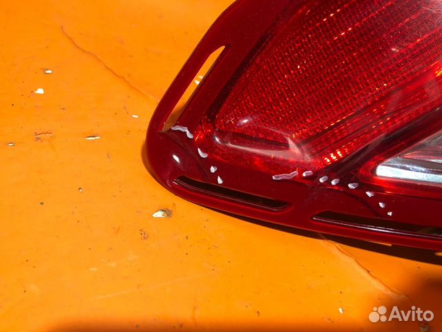Фонарь левый Mercedes C-Class W204 2006-2011