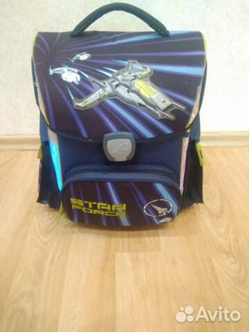 Рюкзак школьный