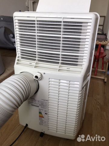 Кондиционер мобильный Electrolux eacm10DR/N3 Кондиционер мобильный Electrolux eacm10DR/N3