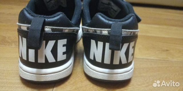 Кроссовки детские кожаные nike 33 размер