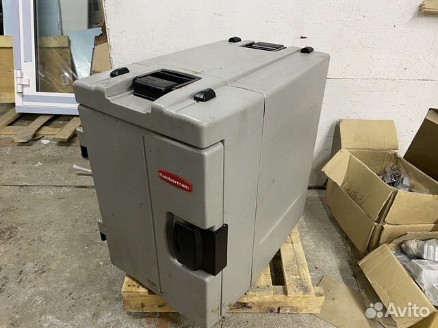 Термоконтейнер 89 литров Термоконтейнер 89 литров