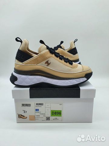 Кожаные кроссовки Chanel Кожаные кроссовки Chanel