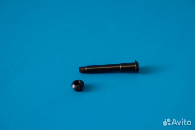 Ось узла складывания самоката Xiaomi pro и обычный