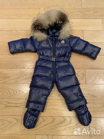 Продаю зимний комбинезон moncler (оригинал)