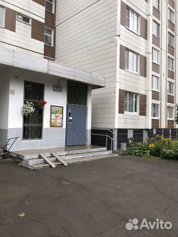 1-к квартира, 38 м², 4/10 эт. 1-к квартира, 38 м², 4/10 эт.