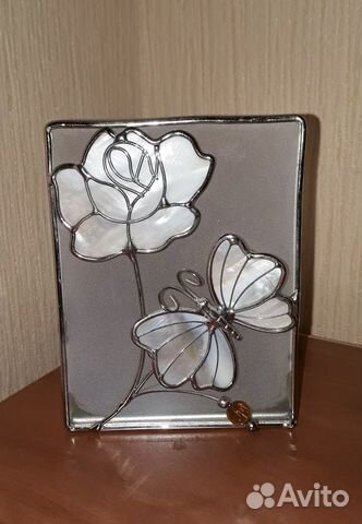 Подсвечник с бабочкой и розой