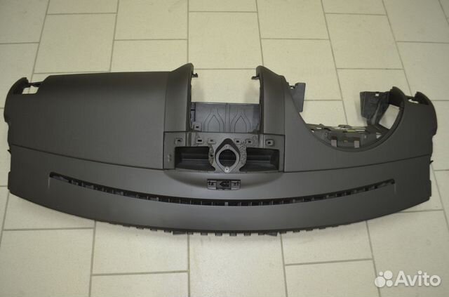 Торпедо панель приборов Туарег 1