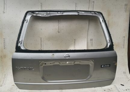 Крышка багажника Nissan xtrail T30