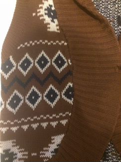 Безрукавка вязаная