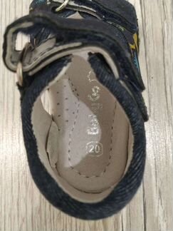 Детские сандали 20 размер