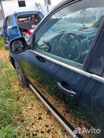 Дверь передний левый на Volkswagen Touareg