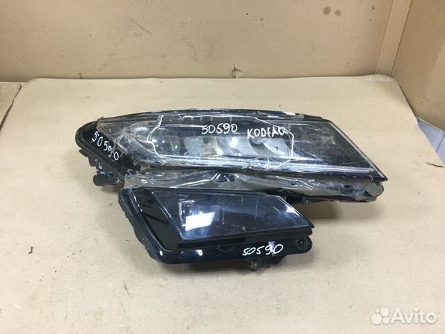Фара светодиодная правая Skoda Kodiaq 2016-2021