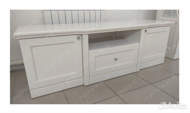 Тумба под телевизор 168см