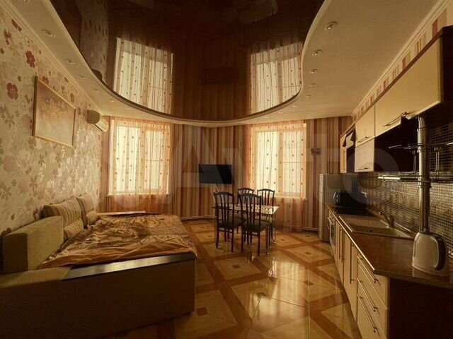 2-к. квартира, 75 м², 2/5 эт.