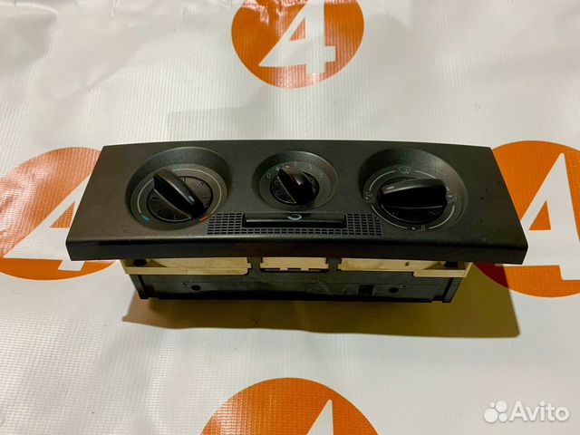 Блок управления печкой б/у Шкода Фабия Skoda Fabia