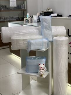 Одноразовые простыни в рулоне