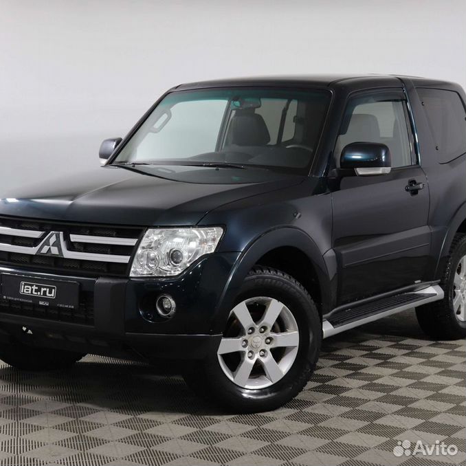 Мицубиси паджеро 3 дверный. Mitsubishi pajero 3. Mitsubishi pajero 4 3 door. Mitsubishi pajero 3 1999-2006. Mitsubishi pajero 2008 дизель.