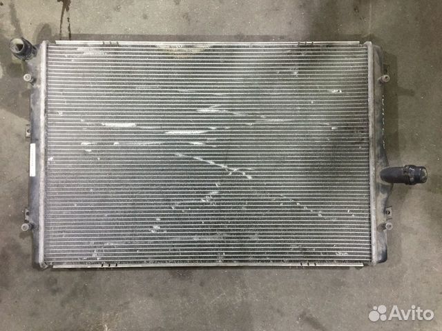 Фольксваген Пассат Радиатор охлаждающей жидкости