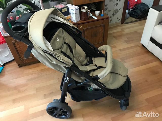 Прогулочная коляска joie litetrax 4
