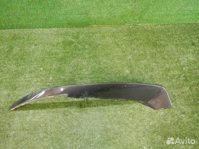 Накладка переднего бампера левая Porsche Taycan (2