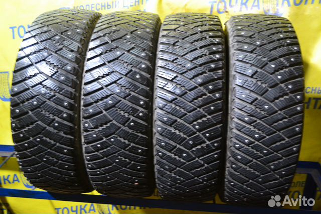 Goodyear Ultragrip Ice Arctic 215/65 R16