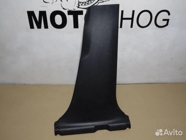 Обшивка центральной стойки правая Лексус рх 200