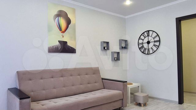 4-к. квартира, 70 м², 8/10 эт.