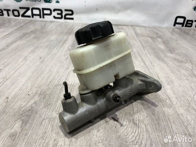 Главный тормозной цилиндр Hyundai Sonata 5 EF G4JP