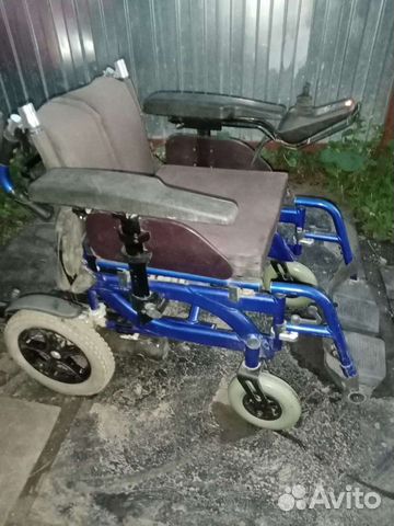 Инвалидная кресло коляска с электроприводом