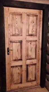 Дверь входная из массива сосны