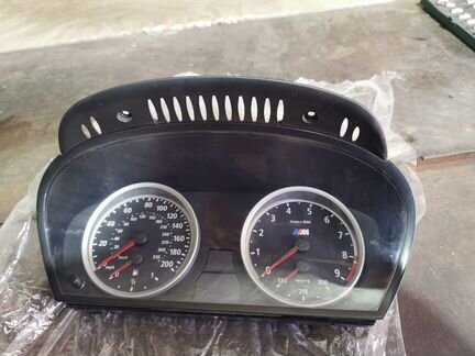 Бмв Е60 М щиток приборов