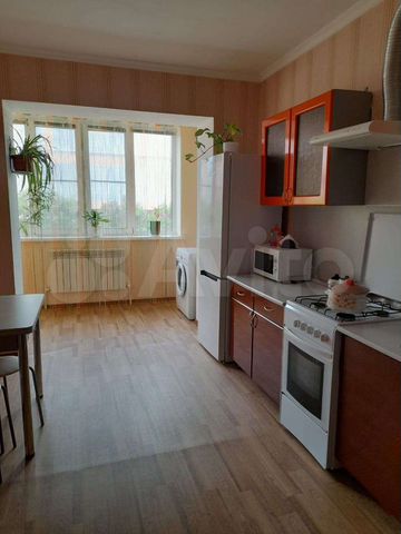 2-к. квартира, 56,5 м², 1/3 эт.