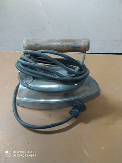 Утюг электрический старинный