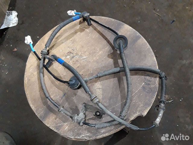 Датчик abs Киа Рио 3 Хундай Солярис 1