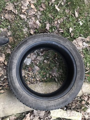 Roadstone Winguard Ice Plus 215/50 R17