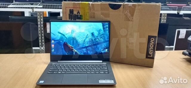 Lenovo 330S/i3 8130U/4GB/Intel HD/128SSD/14.1FHD