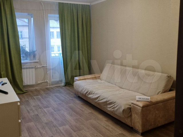 2-к. квартира, 46 м², 2/2 эт.