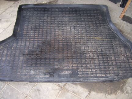 Хендай акцент коврик салона в багажник