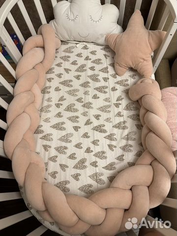 Бортики в кроватку: косичка+подушка