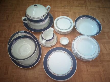 Столовый сервиз на 12 персон, 45 предметов, Чехия