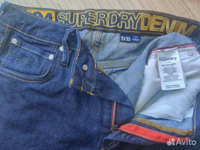 Джинсы Superdry