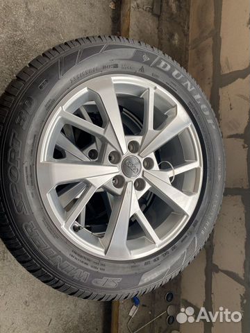 Оригинальные диски на Audi Q3 / RSQ3 R18