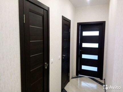 Монтаж и установка межкомнатных дверей