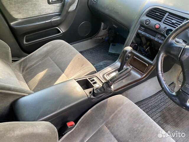 Центральная консоль Nissan Skyline R33