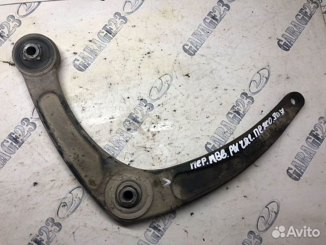 Рычаг подвески Peugeot 307