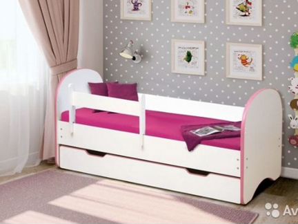 Кровать детская -противоударный кант