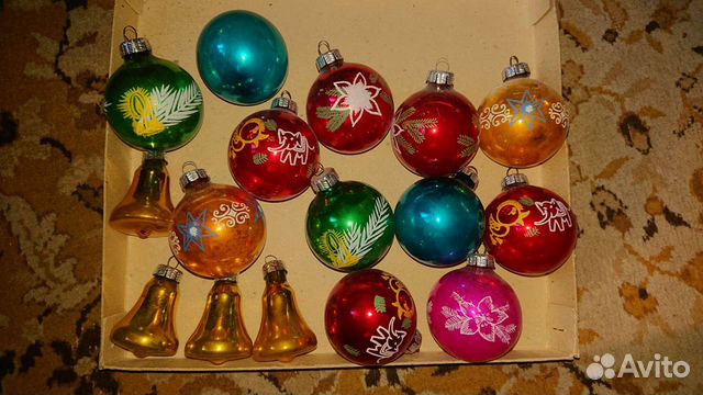 Ёлочные шары и колокольчики гдр