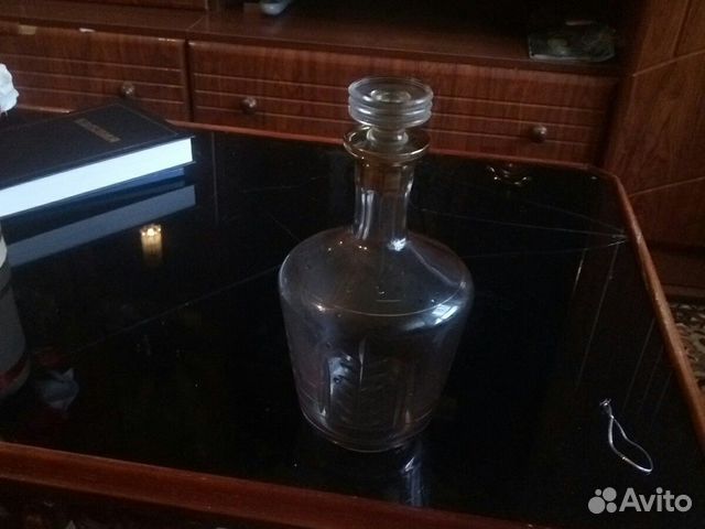 Хрустальные вазы, графин
